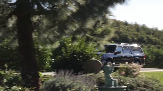 2015 Lincoln Navigator SUV смотреть онлайн
