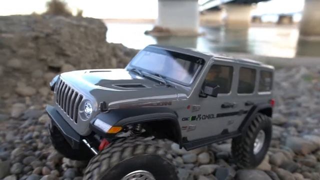 1/10 RC Car / Axial SCX10 III #2 - Jeep Wrangler Rubicon Rock Crawling смотреть онлайн