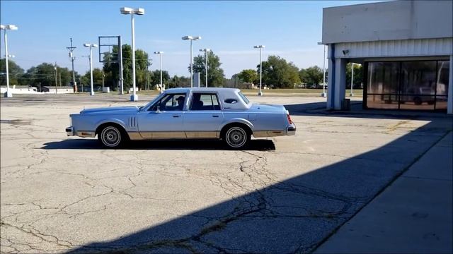 Lot 6: 1983 Lincoln Mark VI Passenger Car смотреть онлайн