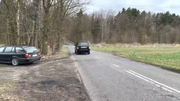 Range Rover 4.2 Supercharged Custom Exhaust sound