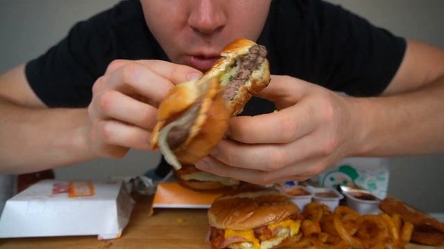 How to Eat Jack in the Box Mukbang смотреть онлайн