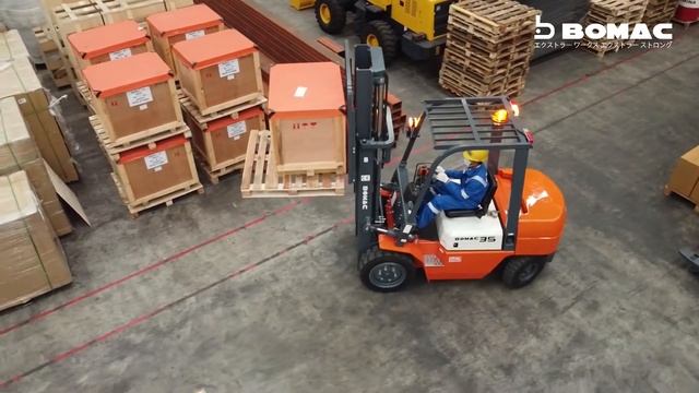 JUAL FORKLIFT BERKUALITAS DARI BOMAC DENGAN LIFTING 4 METER & AUTOMATIC DIESEL FORKLIFT 3.5 TON смотреть онлайн