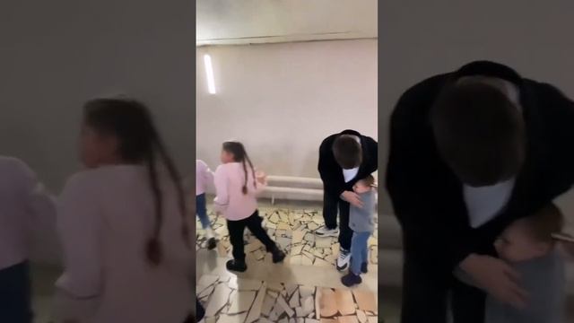 Нежданчик приехал смотреть онлайн