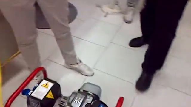 Gasoline (benzine) additive смотреть онлайн