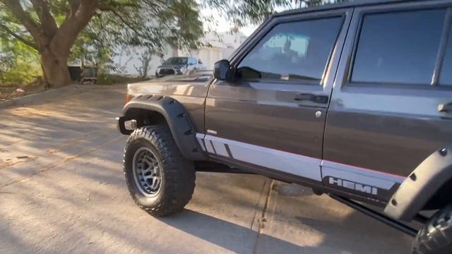 ASÍ SON DOS MOSTRÓS JEEP CHEROKEE 6.4 HEMI SUPERCHARGUER Y JEEP 6.2 LS😱🎥(LOS PITIS) смотреть онлайн