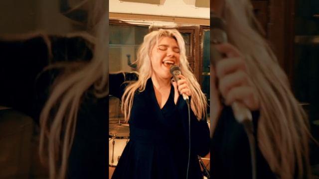 D-Sense - Strayed (Live)