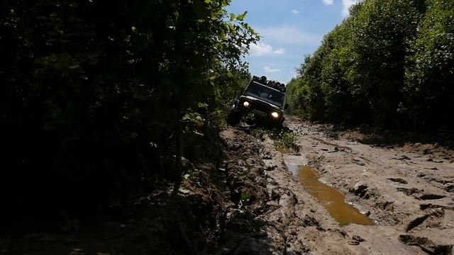 Land Rover Defender 110 Offroad