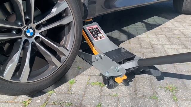 Zvedák Winntec Y420222 смотреть онлайн