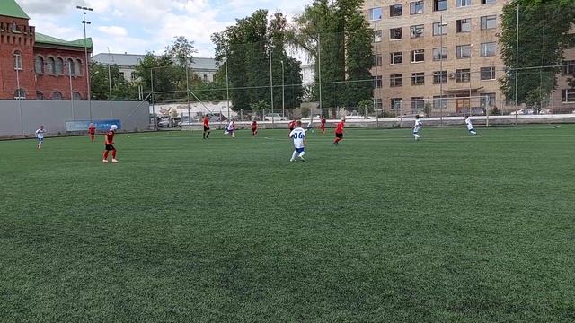Металлург 12-1 - Кремень 12-2 1тайм(2:1) 16.06.2021 смотреть онлайн