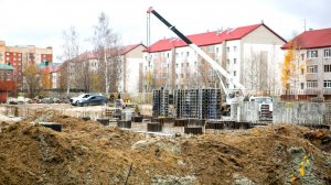 Строительные работы в разгаре! В поселке Солнечный начали возводить новый культурно-досуговый центр