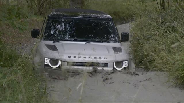 2022 Land Rover Defender 90 Test Drive Video Review