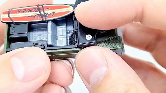 Hot Wheels Land Rover Series II - 2023 Mainline смотреть онлайн