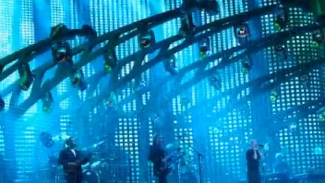 Genesis - Turn it on again in Düsseldorf смотреть онлайн