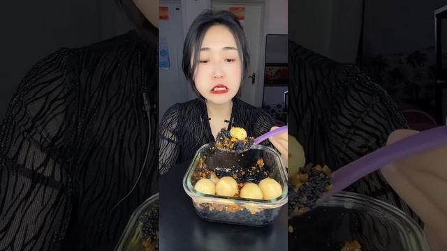 THÁNH ĂN TÔM SỐNG MUKBANG フードシェアリングブラックタイガーエビ 음식 공유 블랙 타이거 새우 Black Tiger Garnelen กินกุ้งดิบ #1742 смотреть онлайн