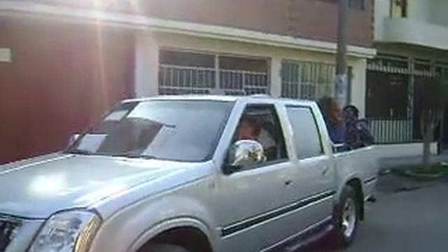 Probando camioneta china смотреть онлайн