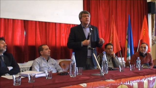 MAURIZIO LANDINI CON I LAVORATORI DELLA FIAT TRATTORI JESI 3 parte смотреть онлайн