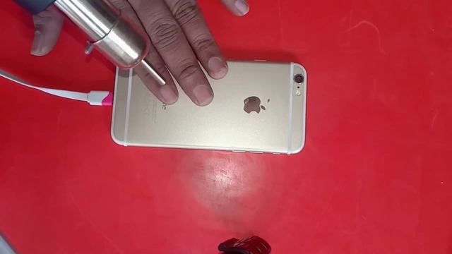 Iphone stuck on red battery screen simple way to solve Iphone charging problem at home смотреть онлайн