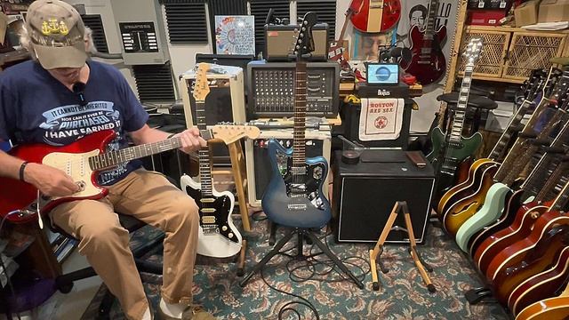 Offset Guitar Fantasy | Jimmy’s Island Of “Misfit Offsets” смотреть онлайн