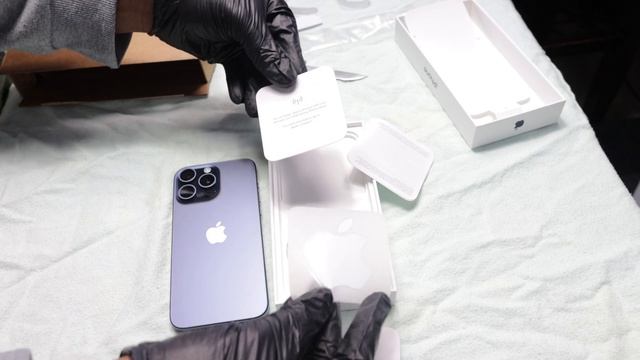 iPhone 15 Pro Max | Blue Titanium смотреть онлайн