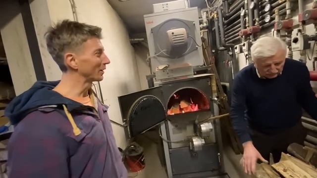 “l’ABRÍ”Chambres d’Hôtes Ruffier Erik e TRATTORIA da120 anni della fam.MARIETTY sulla via FRANCIGEN смотреть онлайн