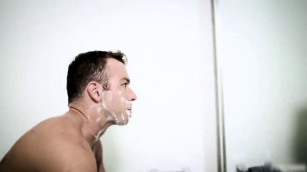 Alexis Fawx Multitasking Massage