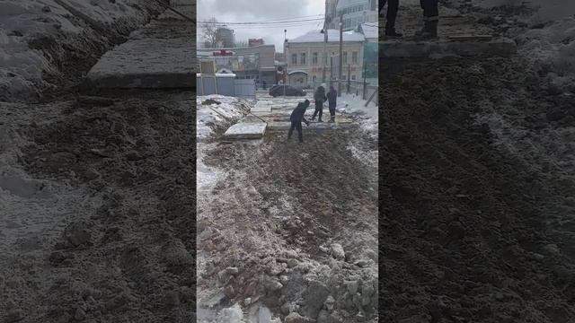 Кувалда лучше ковша экскаватора. смотреть онлайн