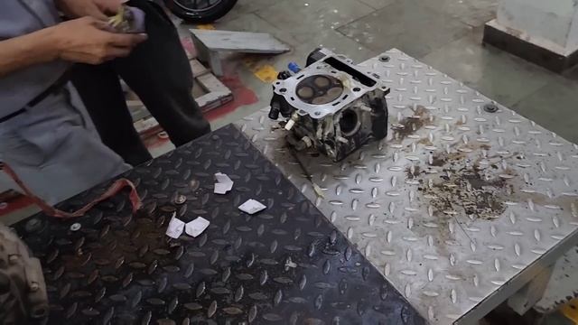 14000 Km Par Khul Gaya Apni Dominar 400 Ka Engine 😔 | Engine Head & Shim Noise Issues Dominar 400 смотреть онлайн