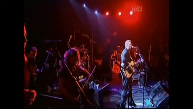 Damien Dempsey - Apple of my Eye (Live at Vicar Street) смотреть онлайн