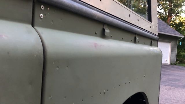 1959 Land Rover Series II cold start/walk around смотреть онлайн