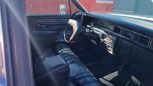 1977 Lincoln смотреть онлайн