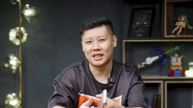 真的只有我觉得iPhone 15 Pro Max的手感极其糟糕吗？ смотреть онлайн