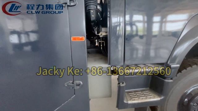 2 Units Black Color 6X6 SINOTRUK HOWO Off Road Anti Riot Water Cannon Truck смотреть онлайн