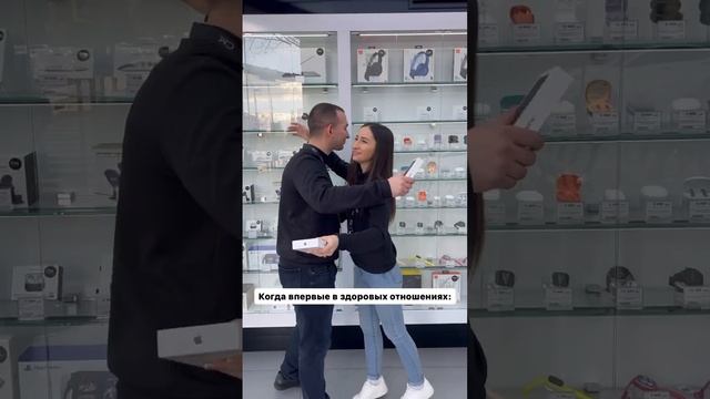 Подарок должен быть таким, чтобы его захотелось оставить себе! смотреть онлайн