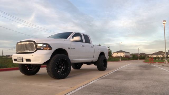 2016 RAM 1500 Muffler delete/straight Pipe смотреть онлайн