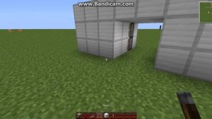 как построить скрытую механическую дверь в майнкрафте