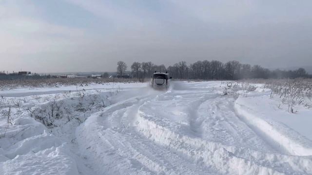 Покатушки Дефендера, снег (Defender 2020)