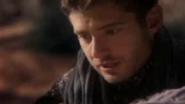 Пробуждение Авроры поцелуем Once Upon a Time_s2e1_2m52s смотреть онлайн