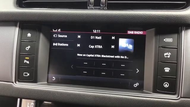 JAGUAR XF 2.0d R-Sport Auto (start/stop) смотреть онлайн