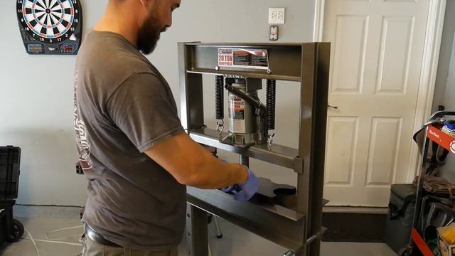 Harbor Freight 20 Ton Industrial Heavy Duty Floor Shop Press Central Machinery # 32879 Review смотреть онлайн