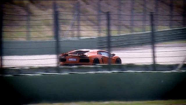 First Drive: 2012 Lamborghini Aventador смотреть онлайн
