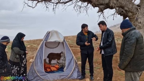 A father who left the family and took refuge in a cave 2024