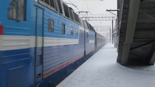 Электровоз ЧС7-019 с поездом№024Ш Одесса-Москва станция Бекасово-1 3.01.2019 смотреть онлайн