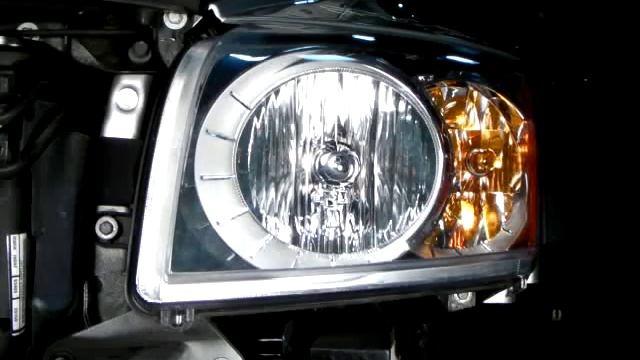 SPECDTUNING INSTALLATION VIDEO: 2006-2010 DODGE CALIBER PROJECTOR HEAD LIGHTS смотреть онлайн