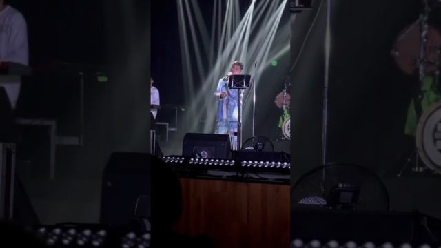 Элвин Грей - Тэрэзэлэр смотреть онлайн