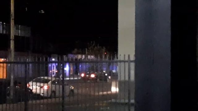 LAPD Dodge Charger Responding Code 3 to Man Armed w/ A Gun смотреть онлайн
