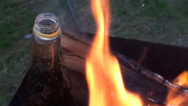 Как вскипятить воду в пластиковой бутылке