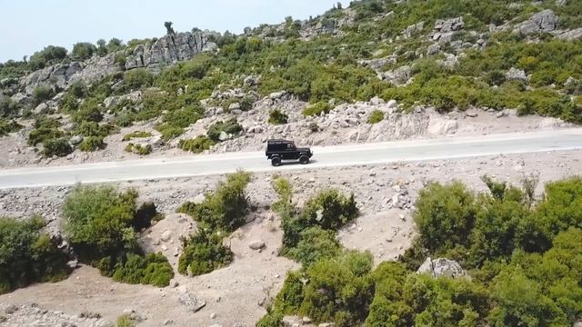 Land Rover Defender 90 3.5L V8 Full Restoration Project by Falcon Design Germany смотреть онлайн