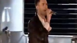 Maroon 5 Makes Me Wonder Live 2007 muchmusic video awards  mp4 iPod