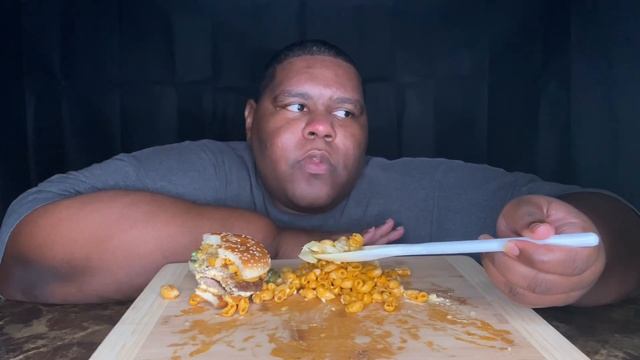134. SMACKALICIOUS MAC AND CHEESE BIG MAC COLLAB W/ ITZ NADIRA смотреть онлайн