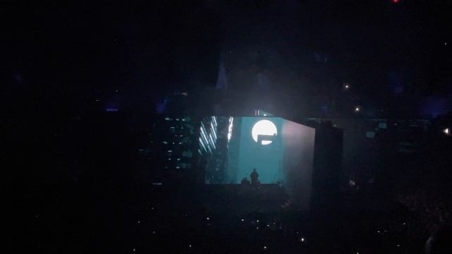 Roger Waters - Comfortably Numb/Happiest days/Another brick- Live@ Wizink Madrid- 23/3/23 смотреть онлайн